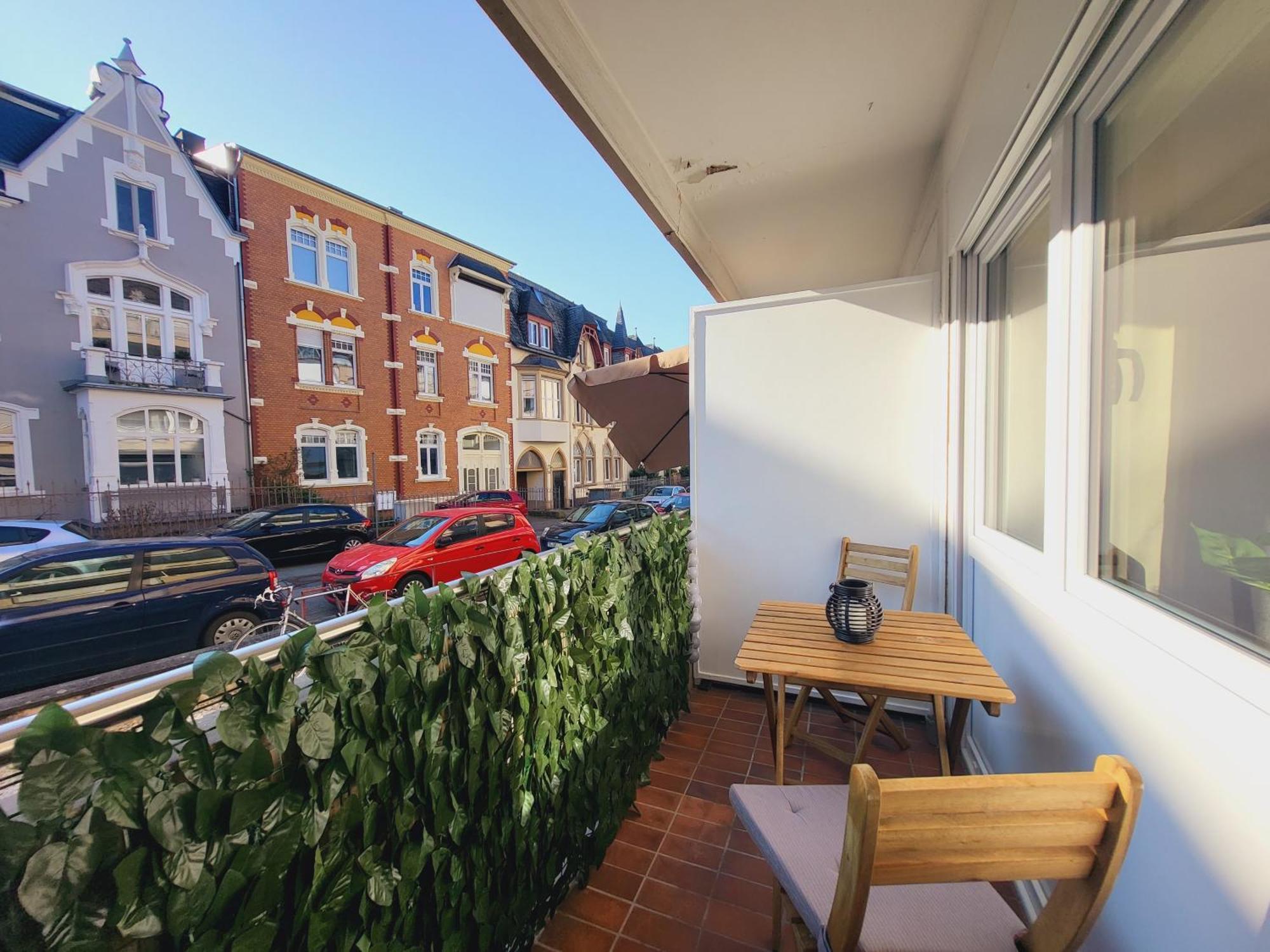 Zentrales Apartment Mit Balkon Und Parkplatz Trier Buitenkant foto